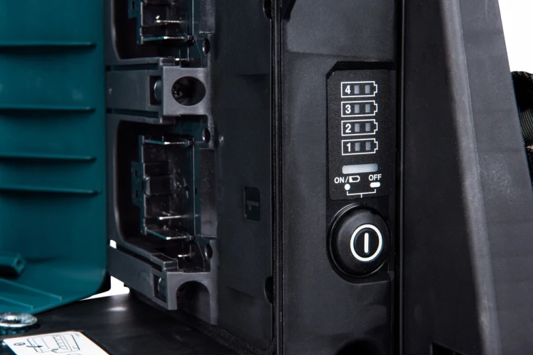 Makita Pdc01 Akumulatorowy Plecak Zasilający Z Adapterem Lxt 2x18v