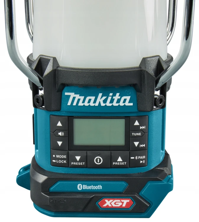 Makita mr010gz radio lampa latarka xgt 40v Max bluetooth USB