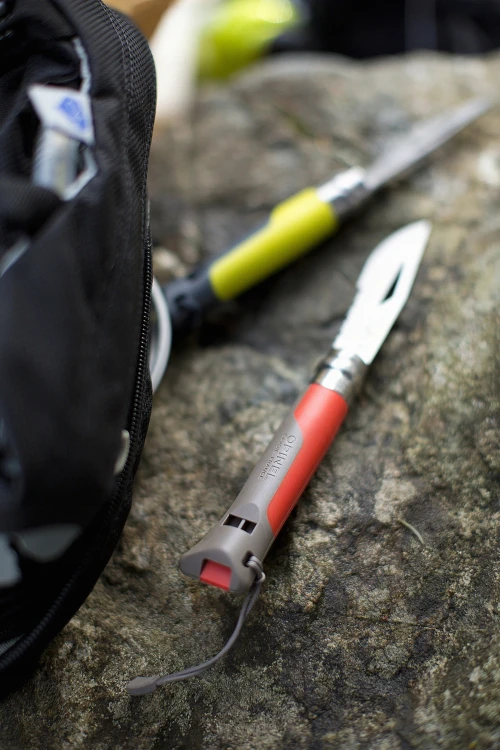 Opinel 08 Nóż Turystyczny Składany Stal Inox Outdoor Gwizdek 110db