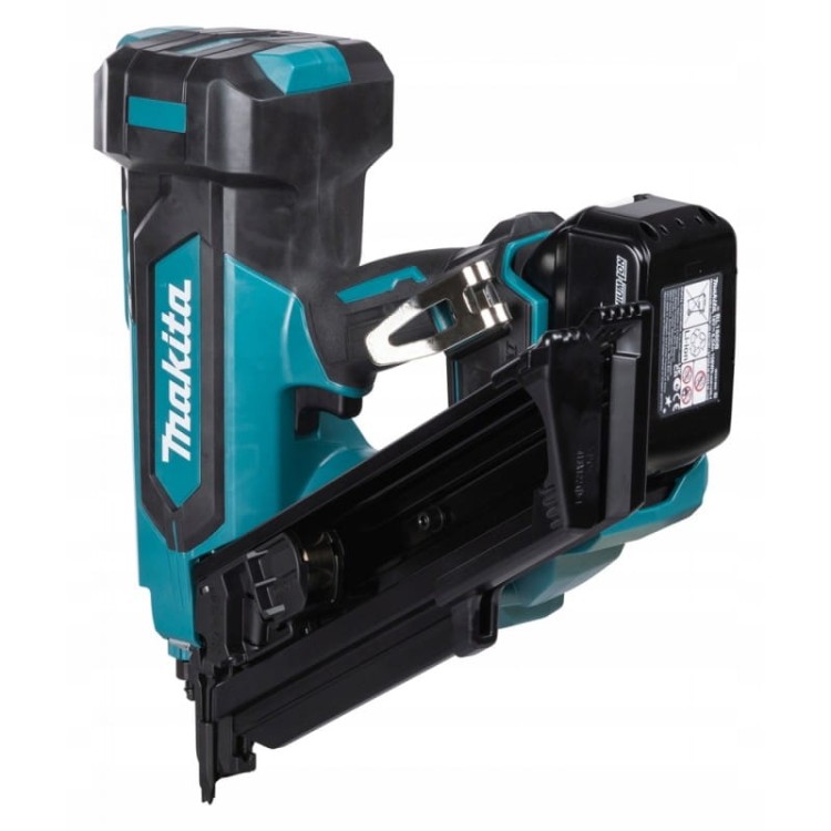 Makita Dbn900rte Gwoździarka Akumulatorowa 2x5ah Do 90mm Bl Lxt 18v