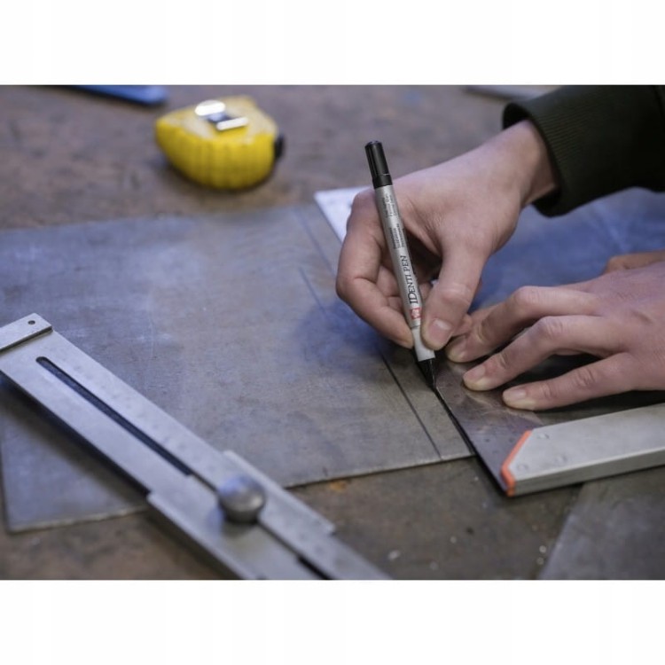 Sakura  identi-pen markery czarny czerwony do metalu ceramiki drewna