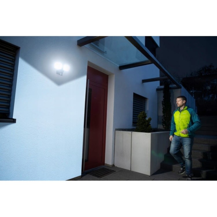 Brennenstuhl wfd 3050p lampa led 2x reflektor zewnętrzny reg. Led czujnik ruchu wifi