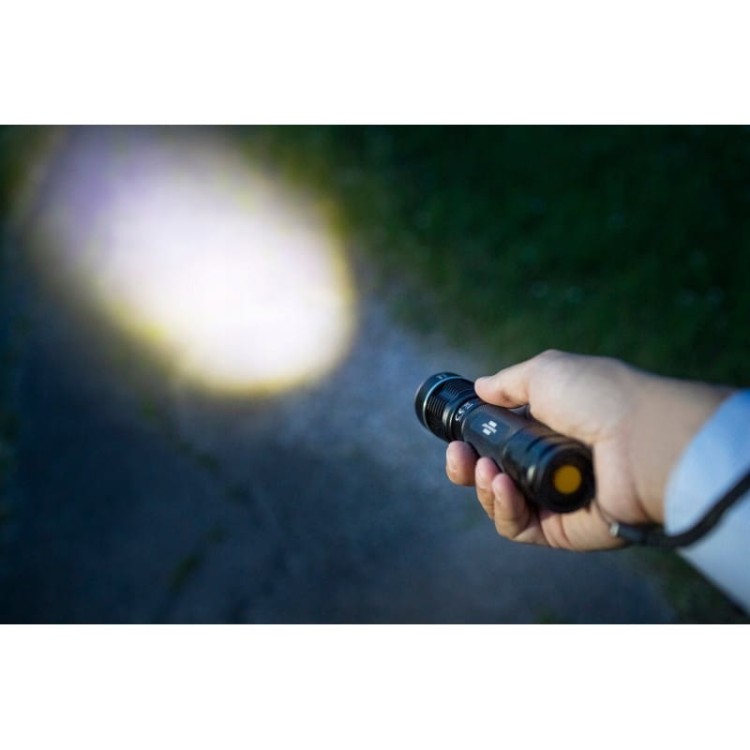 Brennenstuhl tl1200af latarka led akumulator 1250lm ip67 220m metalowa usb