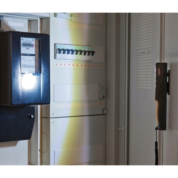 Brennenstuhl latarka lampa led 4+1 klips manges aku usb mini kieszonkowa