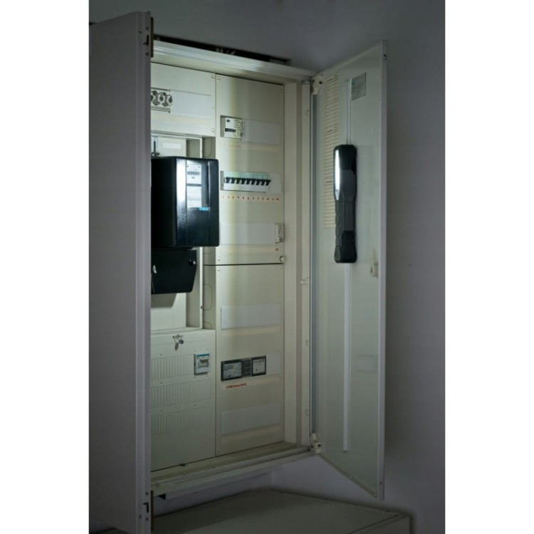 Brennenstuhl latarka led  lampa led warsztatowa akumulator magnes hak usb mocna