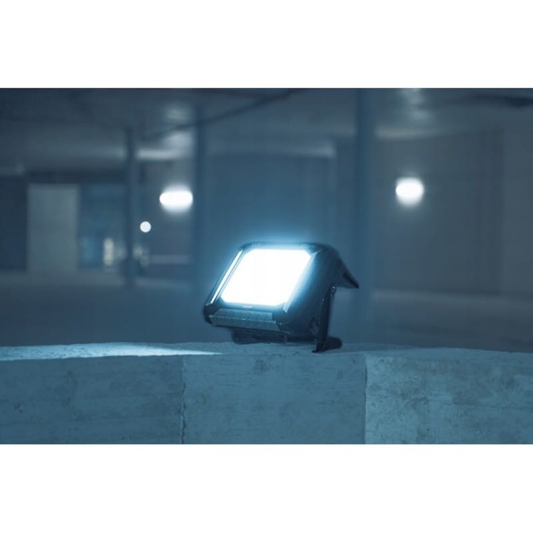 Brennenstuhl reflektor lampa warsztatowa robocza led 30w 18v bosch dewalt makita metabo