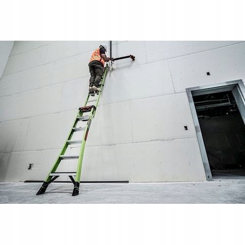 Little Giant King Kombo Xt 2.0 Drabina Wielofunkcyjna Włókno Szklane  udźwig 170kg w użyciu jako drabina przystawna