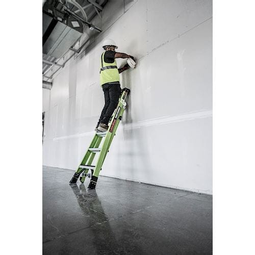 Little Giant King Kombo Xt 2.0 Drabina Wielofunkcyjna Włókno Szklane  udźwig 170kg w użyciu